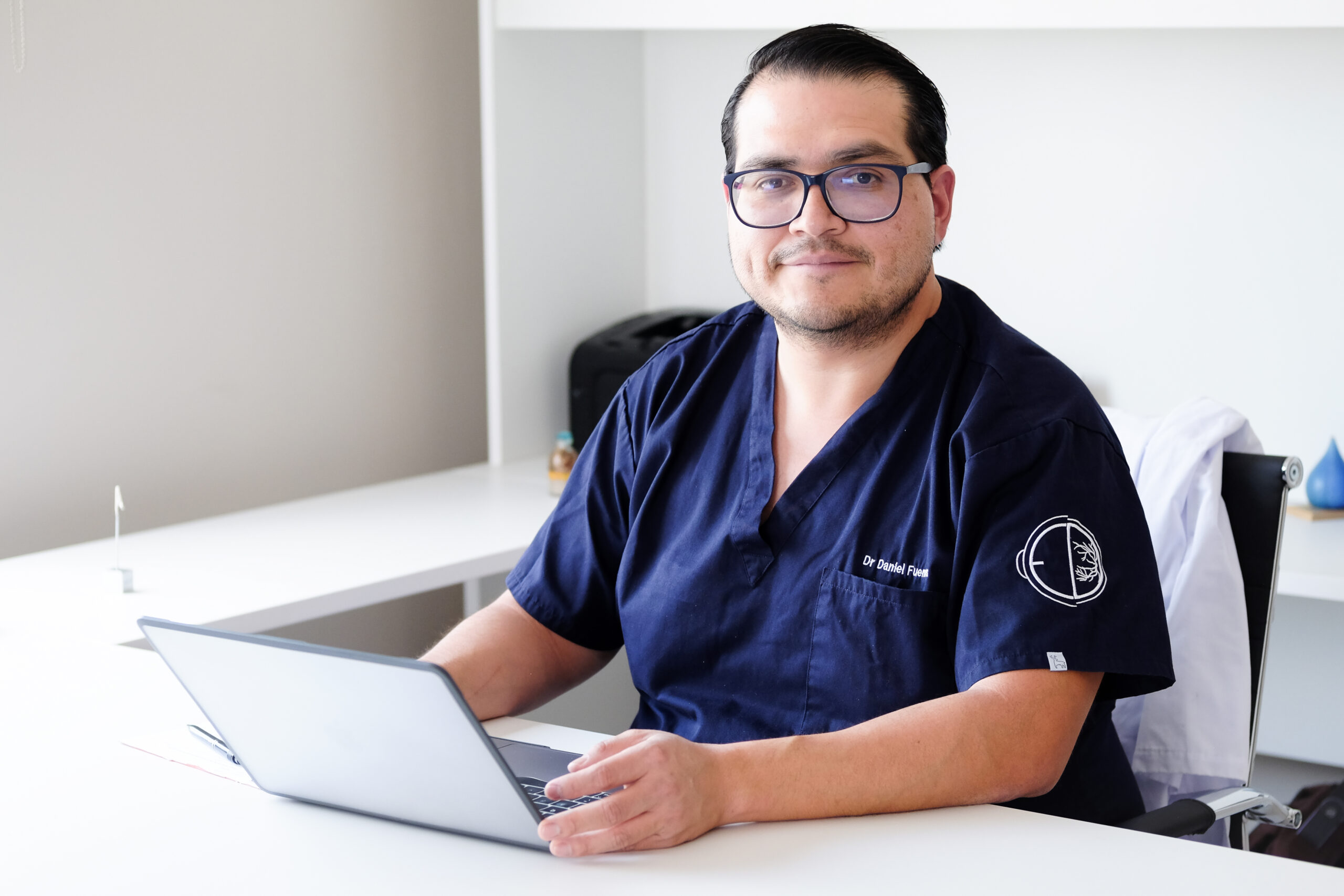 Dr. Daniel Fuentes